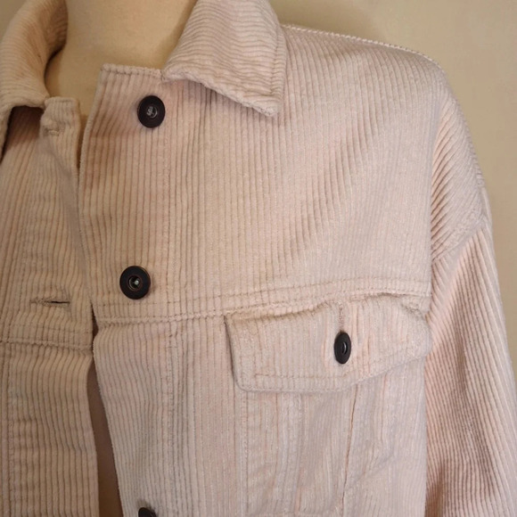 Zara off white raw hem corduroy  oversized jean jacket SZ M - Picture 3 of 8